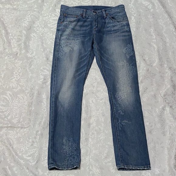 Levi's Straight Leg Jeans - Picture 12 of 16